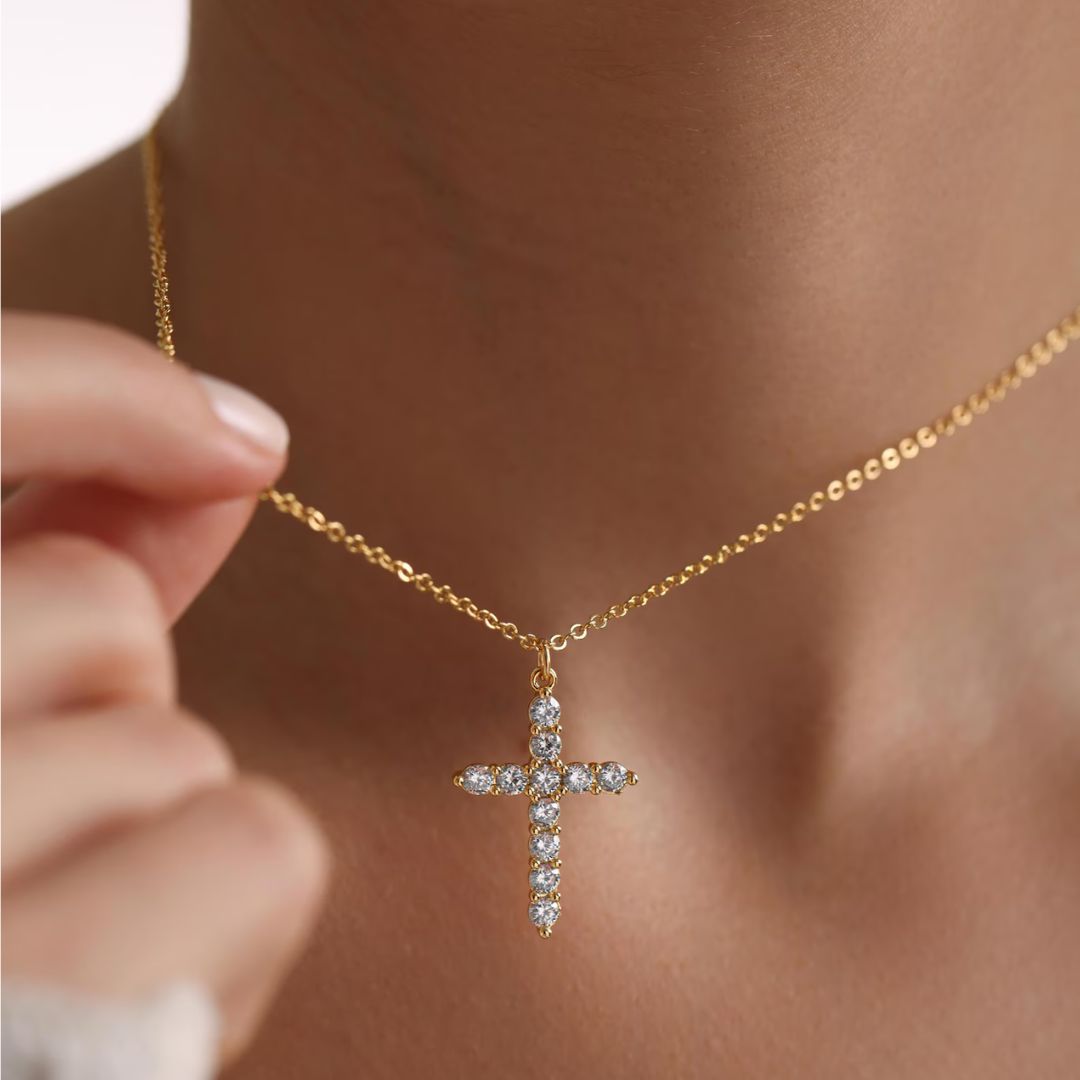Viena Diamond Cross Necklace