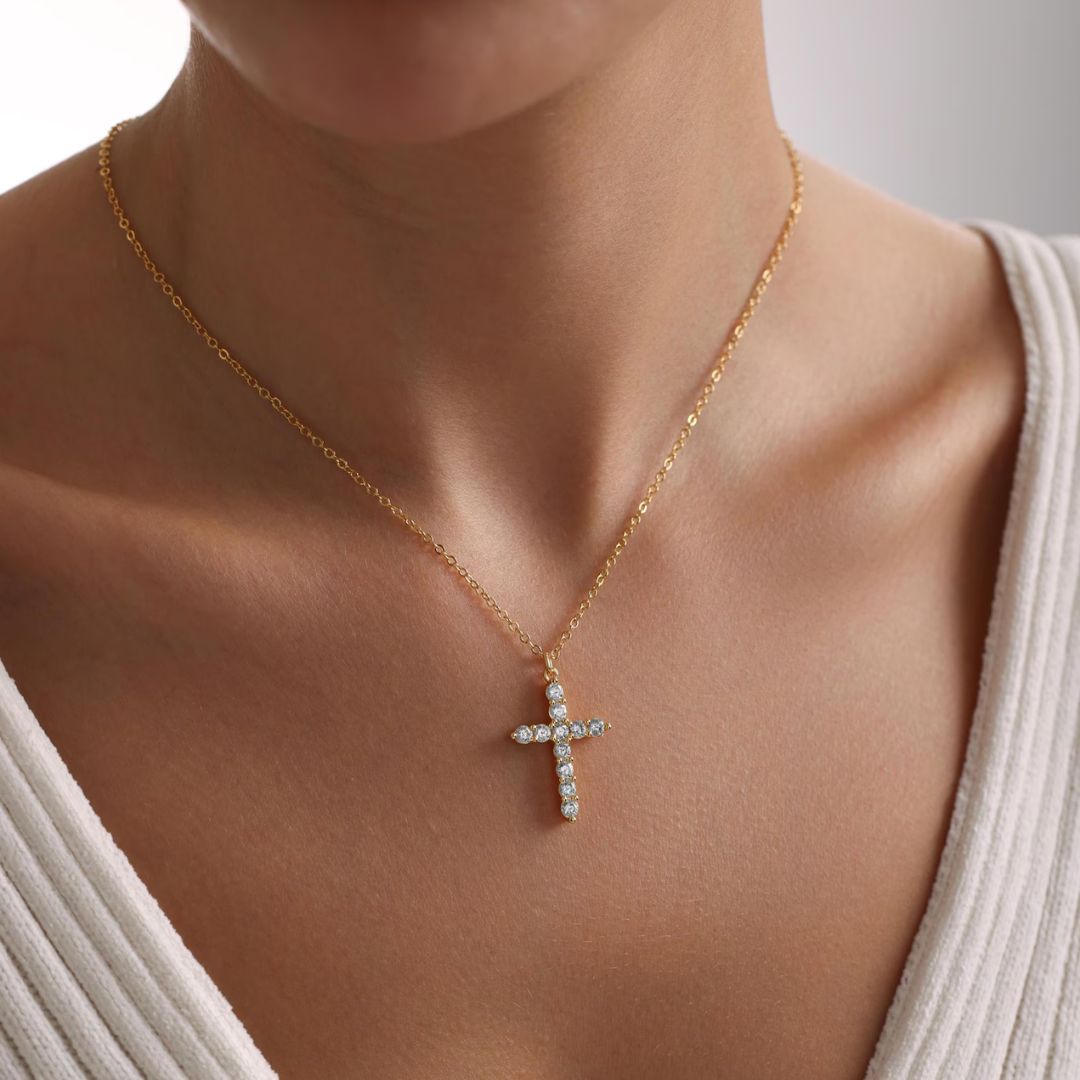 Viena Diamond Cross Necklace